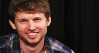 Jon-Heder-Net-Worth,-Family-And-Career