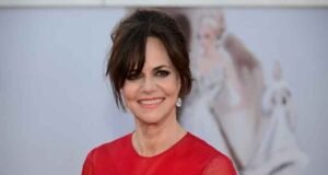 Sally-Field-Net-Worth,-Family-And-Career