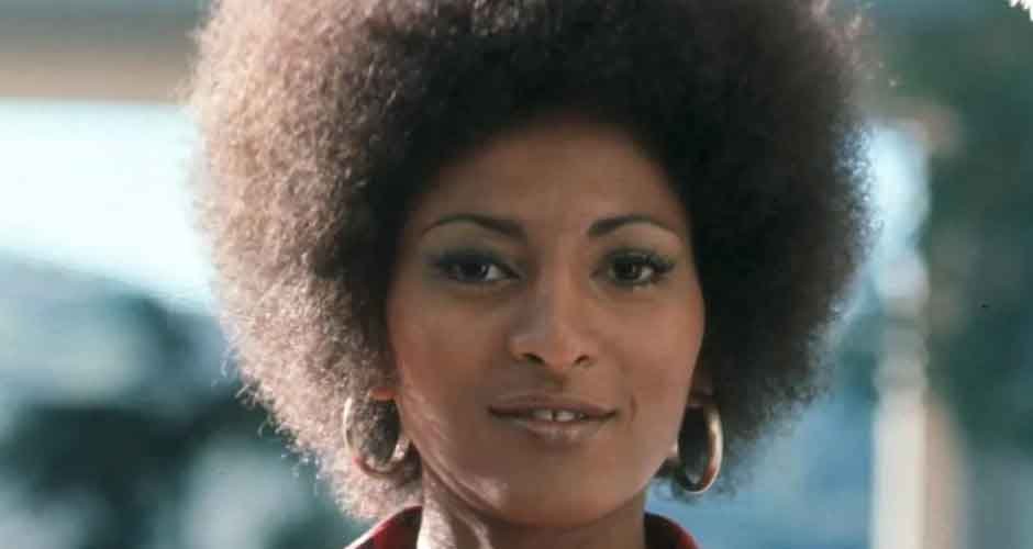 Pam-Grier-Net-Worth,-Career-and-Personal-life
