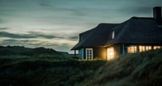 Top-Tips-for-Preparing-Your-Home-for-Storm-Season