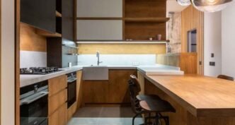 What-You-Should-Know-About-a-Fireclay-Sink