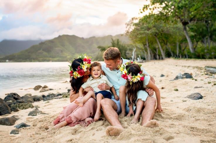 The Ultimate Guide to Planning Your Aulani Family Photo Session