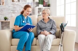 What Qualifications Should You Look for in a Senior Care Consultant